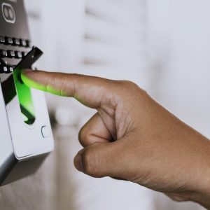 دستگاه حضور غیاب